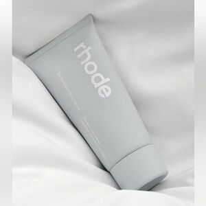 Rhode Barrier Restore Cream